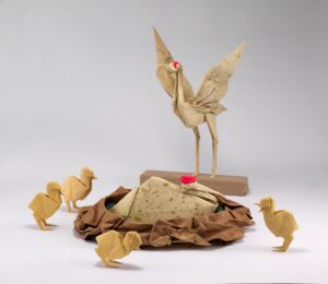 1吉澤章創作折り紙_鶴の巣籠りsmall017